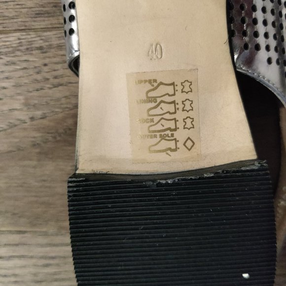 BRUNO PREMI Silver Metallic Leather Pointed Toe Flats Size 40 - Picture 7 of 7